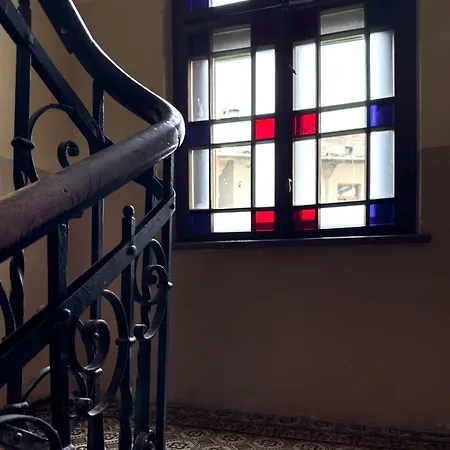 Queen W Sercu Krakowskiego Kazimierza *