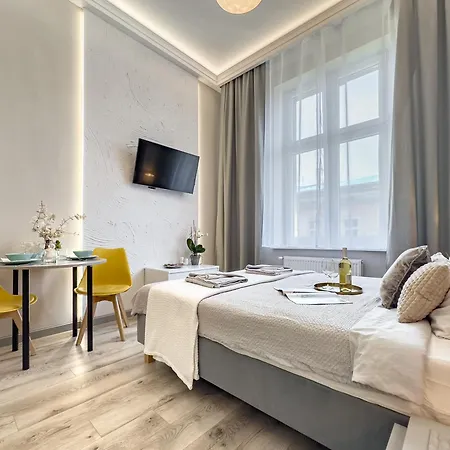Queen W Sercu Krakowskiego Kazimierza Apartman